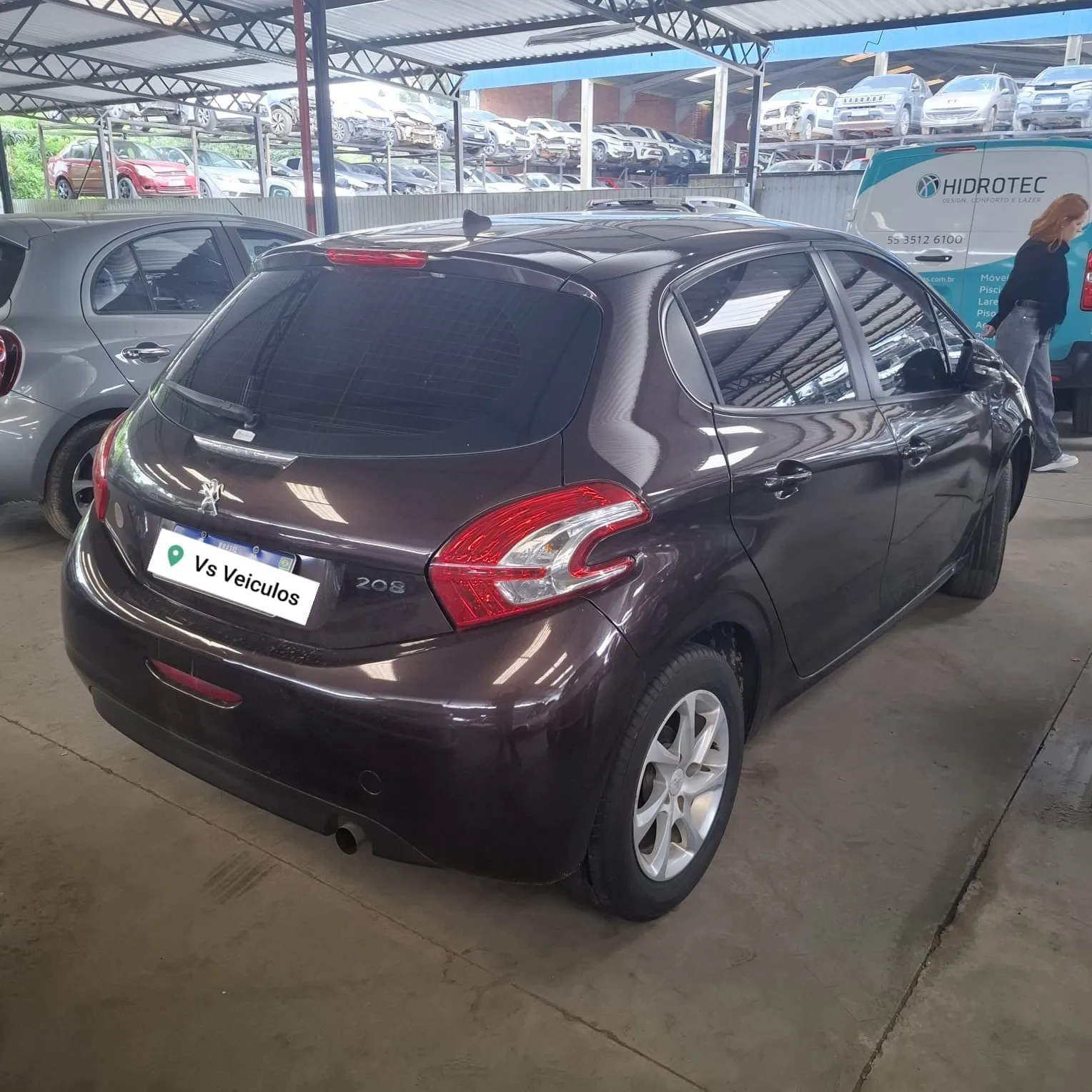 PEUGEOT 208 2014