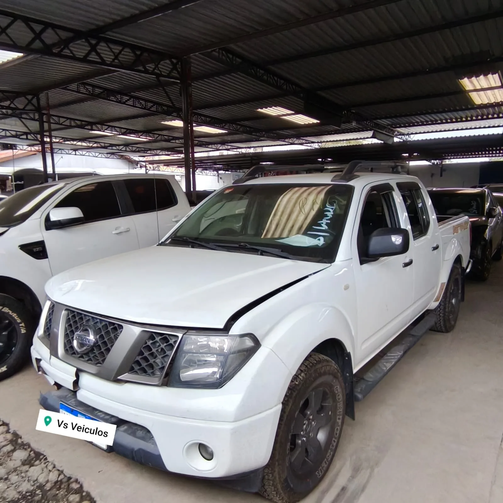 NISSAN FRONTIER 2013
