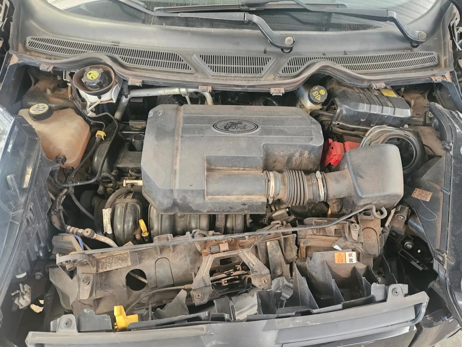 FORD ECOSPORT 2015